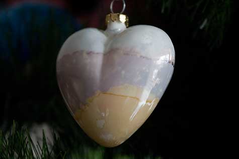 pretty heart ornament