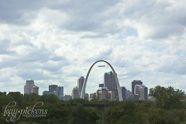 gateway to the west-St. Louis arch